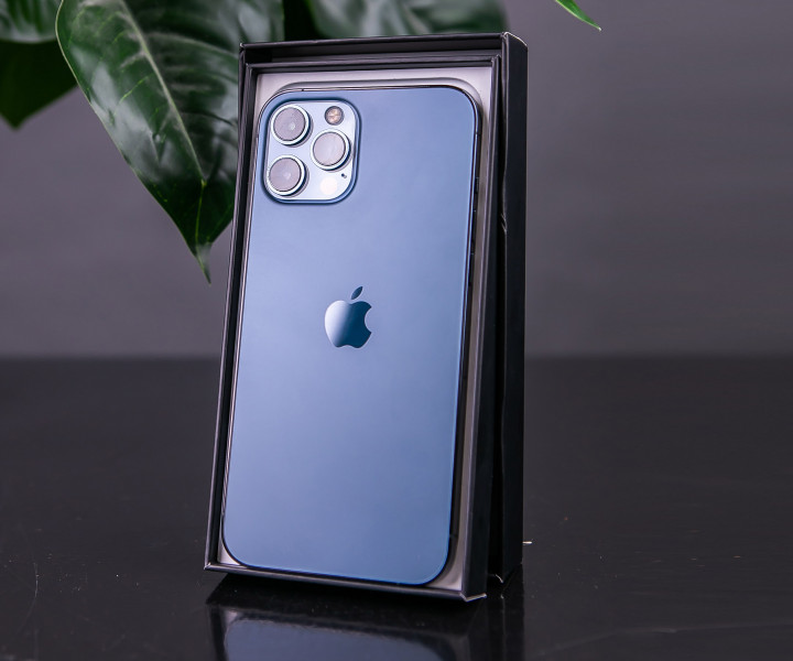 iPhone 12 Pro Max Dual Sim 256GB Pacific Blue (MGC73) б/у